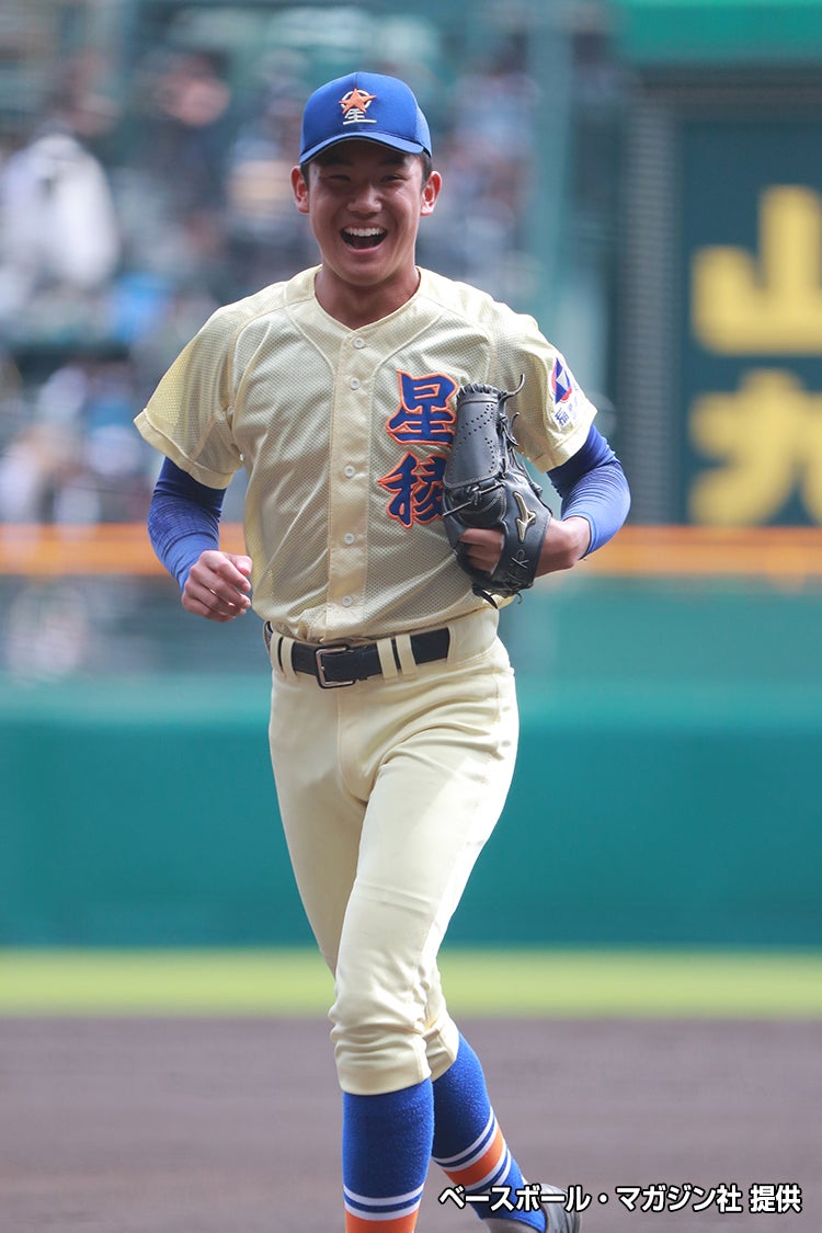 高校野球ユニホーム展示